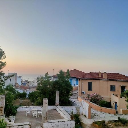 Οικογένειακο Διαμέρισμα Με Θέα 2 Chania  Zewnętrze zdjęcie